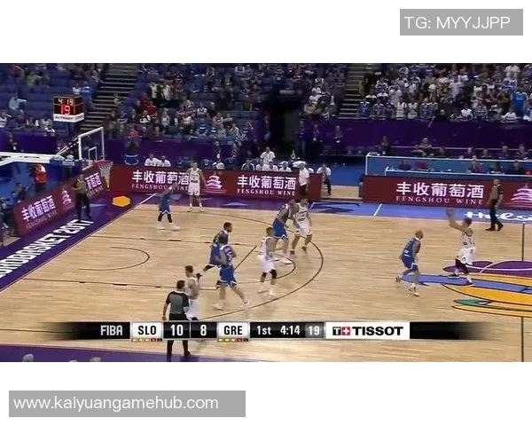 布朗调侃东詹登帝亚假摔现象表示愿意加入他们的行列 布朗调侃东詹登帝亚假摔现象表示愿意加入他们的行列